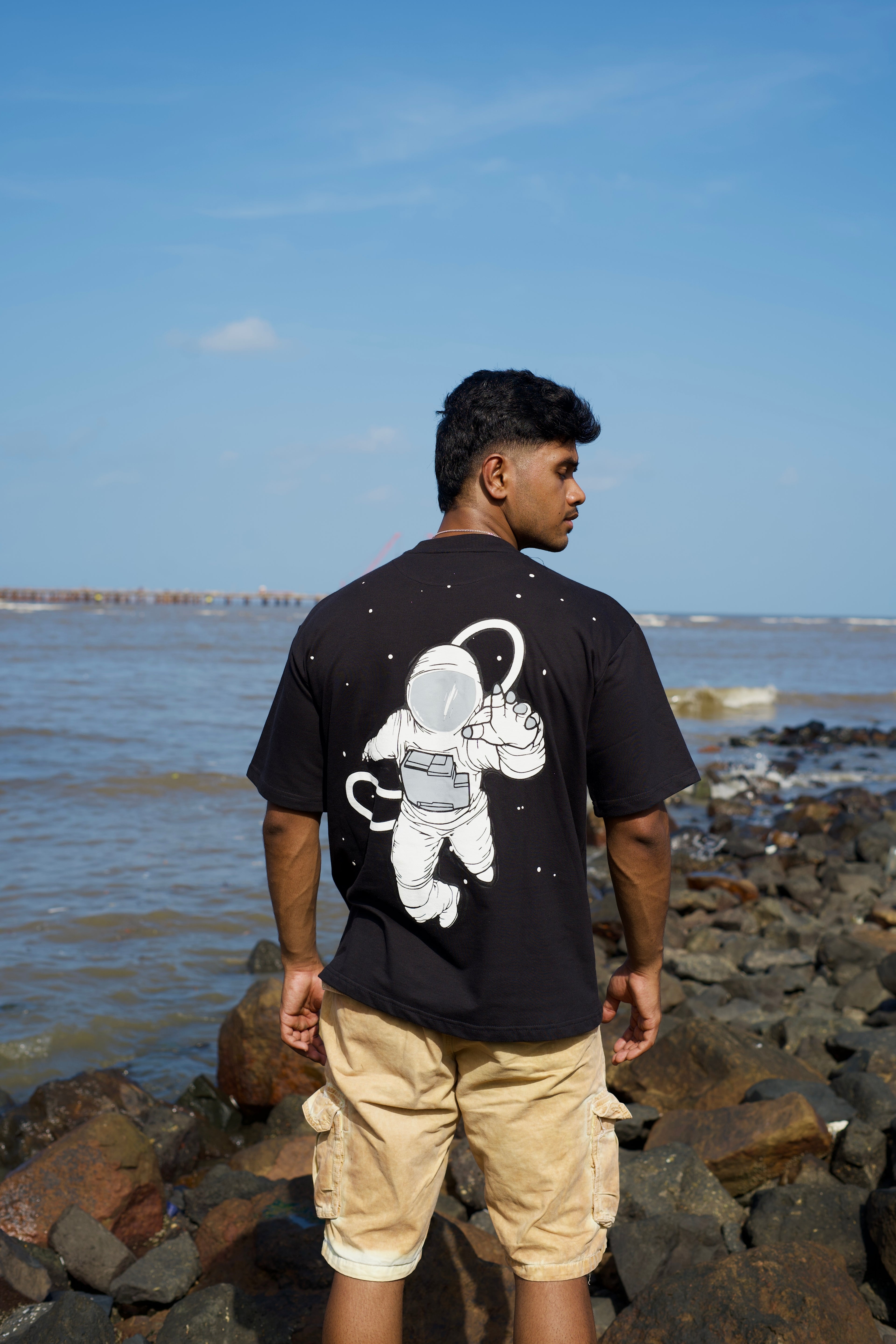 Black Oversized T-shirt - AUMM #