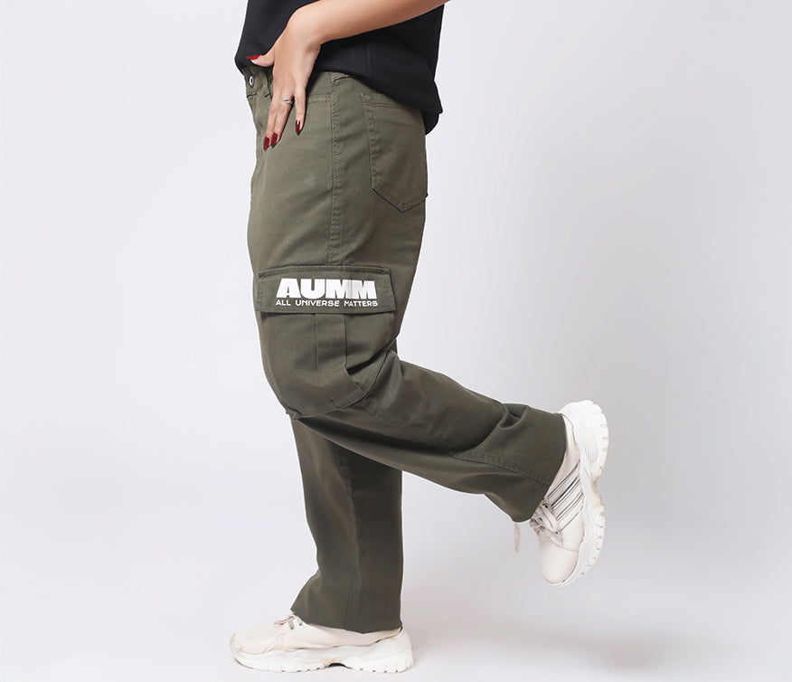 7 Pocket Green Cargo Pants - AUMM #